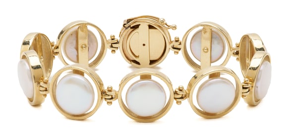 Ladies' 14K Gold Button Pearl Link Bracelet