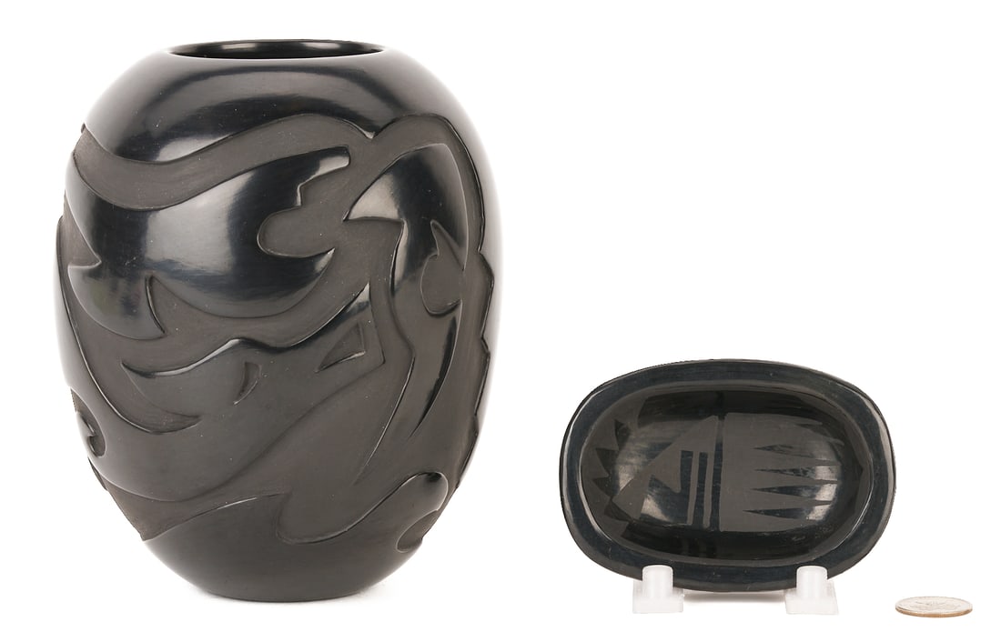 2 Blackware Pottery Items: Blue Corn & Autumn Borts Medlock (1 of 18)