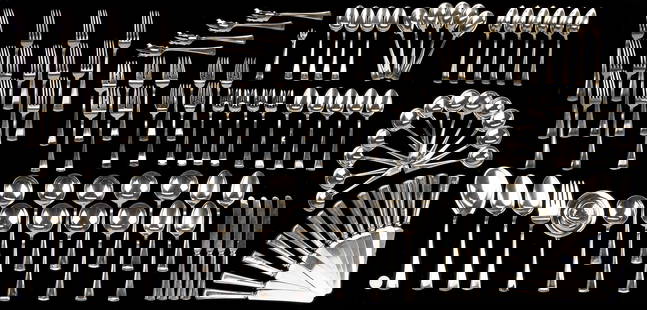 99 Pcs. Dominick & Haff Sterling Silver Flatware, Virginia Pattern: Ninety-nine (99) pieces of Dominick and Haff sterling silver flatware in the Virginia pattern including: 13 Old French dinner knives, 4 fruit knives, 13 dinner forks (7 in. L), 5 salad forks (5 7/8 in