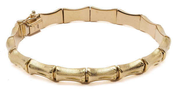 18K Gold Bamboo Link Bracelet: Ladies&#39; 18K yellow gold bamboo link bracelet with one (1) extra link. The bracelet is marked &quot;750&quot; and XRF tests 18K gold. The bra