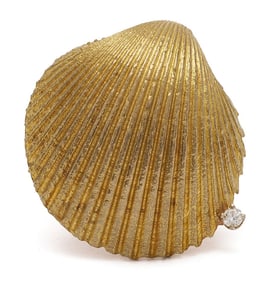 18K Gold & Diamond Designer Shell Brooch
