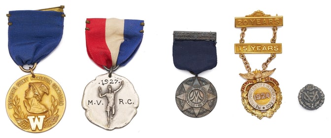 4 medals & 1 pin