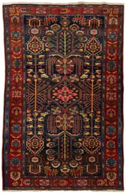 Persian Bakhtiari Carpet, 7' x 4'