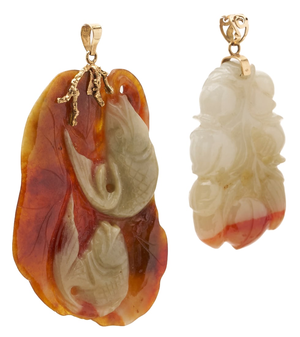 5 Jade Items: Necklace, 2 Pendants, & Pair of Earrings - 8