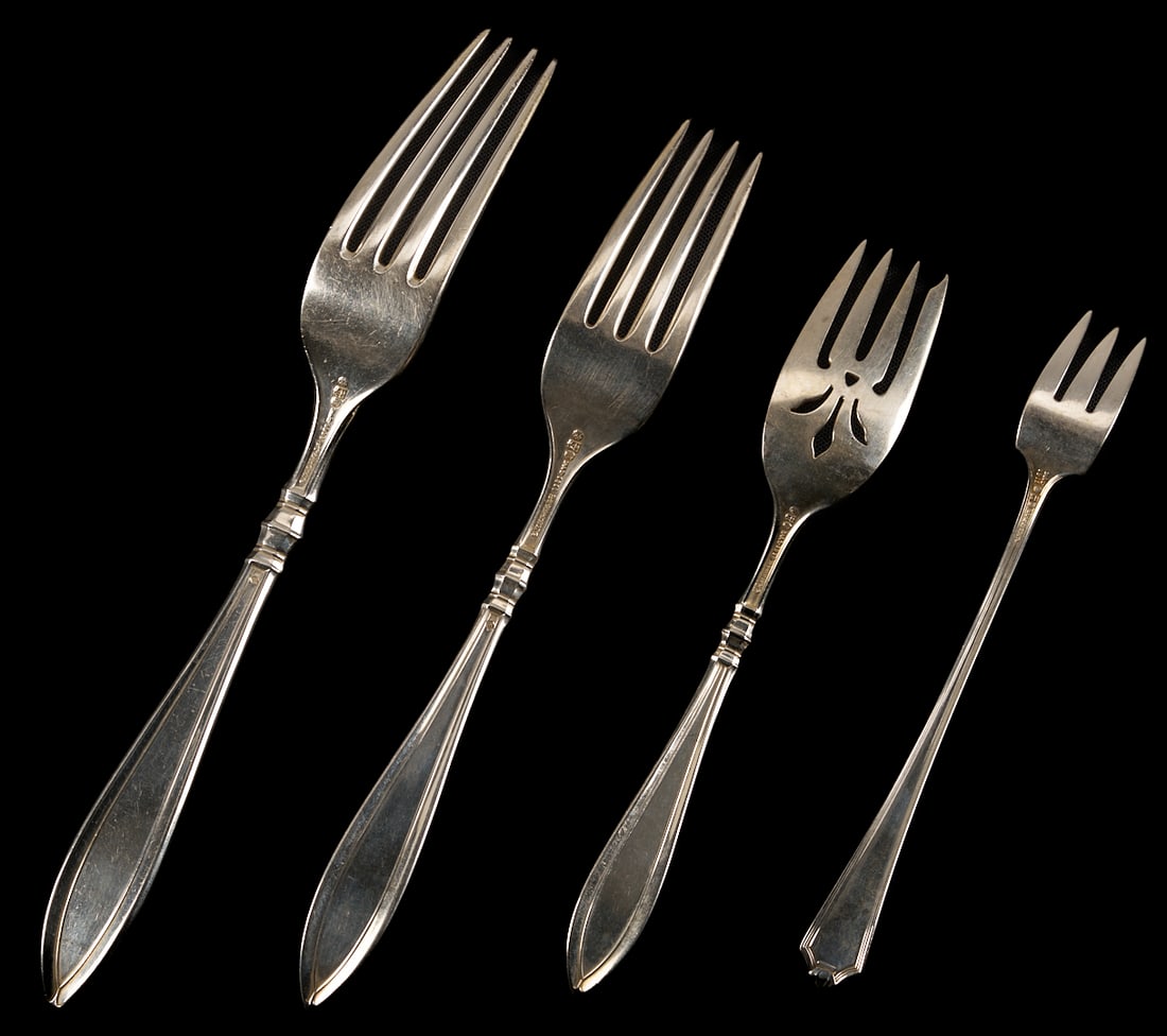 169 Pcs. Gorham Sterling Silver Flatware, Portsmouth Pattern - 18