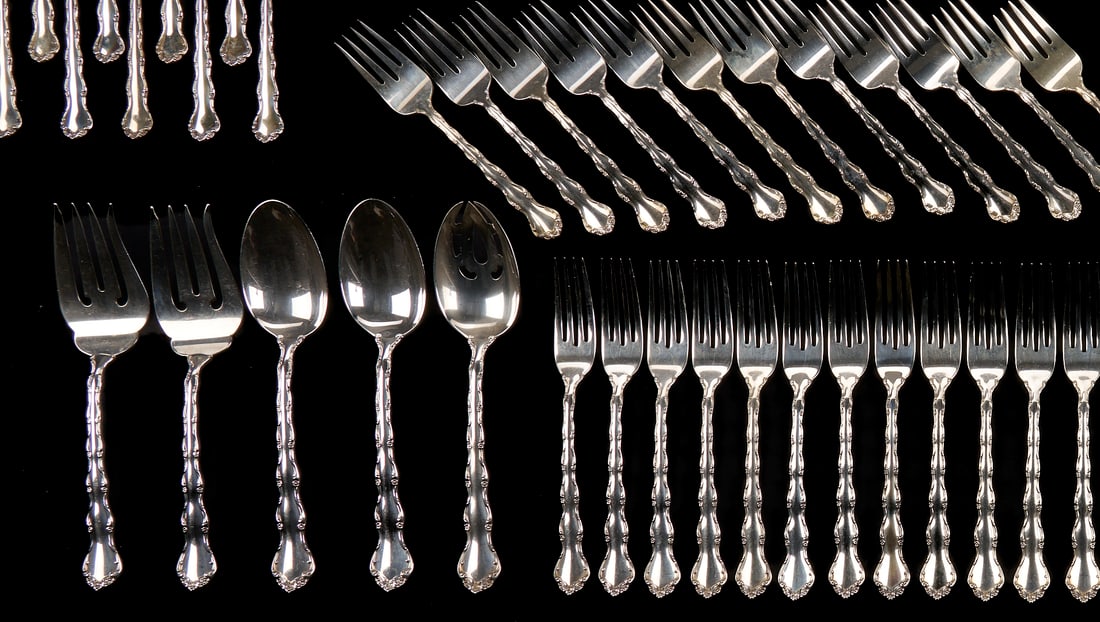 101 Pcs. Reed and Barton Tara Pattern Silver Flatware - 4