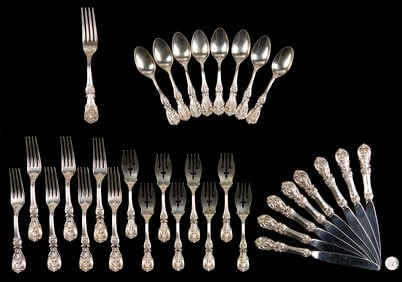 32 Pcs. Reed & Barton Sterling Flatware, Amaryllis Pattern