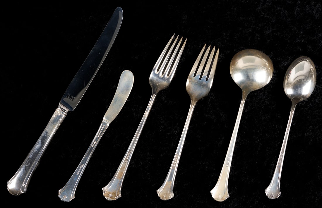 30 pcs Sterling: Nut Dishes, Bread Tray, Towle Chippendale Flatware - 7
