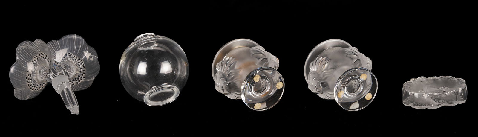 12 Lalique Glass Items, incl. Pin Trays, Perfume Bottles - 14