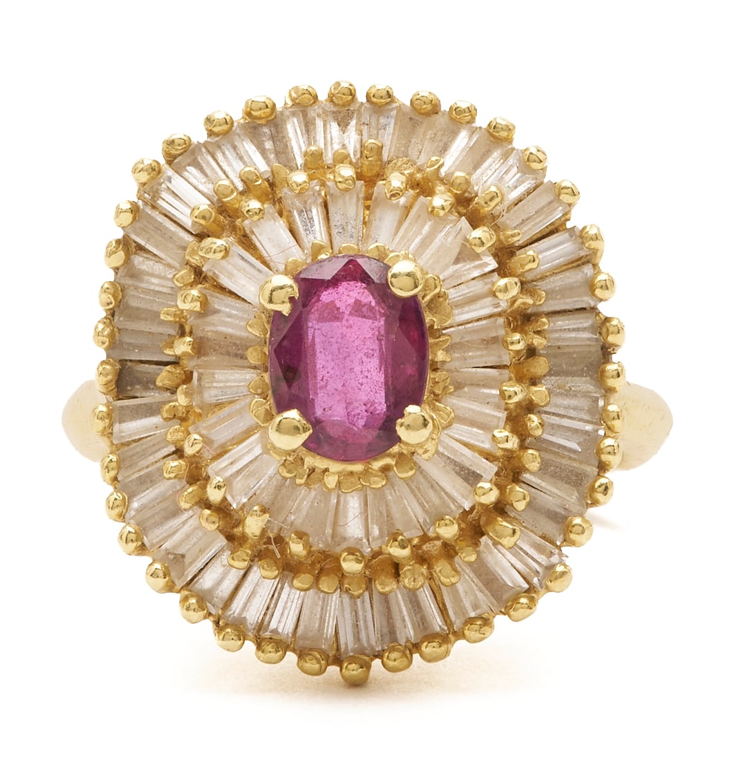 18K Gold & Diamond Ring w/ Natural Ruby (1 of 5)