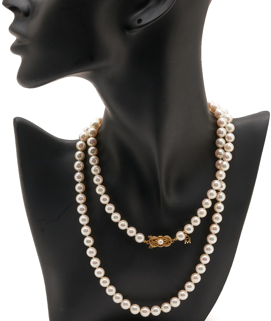 Ladies' Mikimoto Pearl Necklace, 18K Gold Clasp - 4