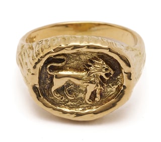 18K Gold Tiffany & Co Lion Signet Ring