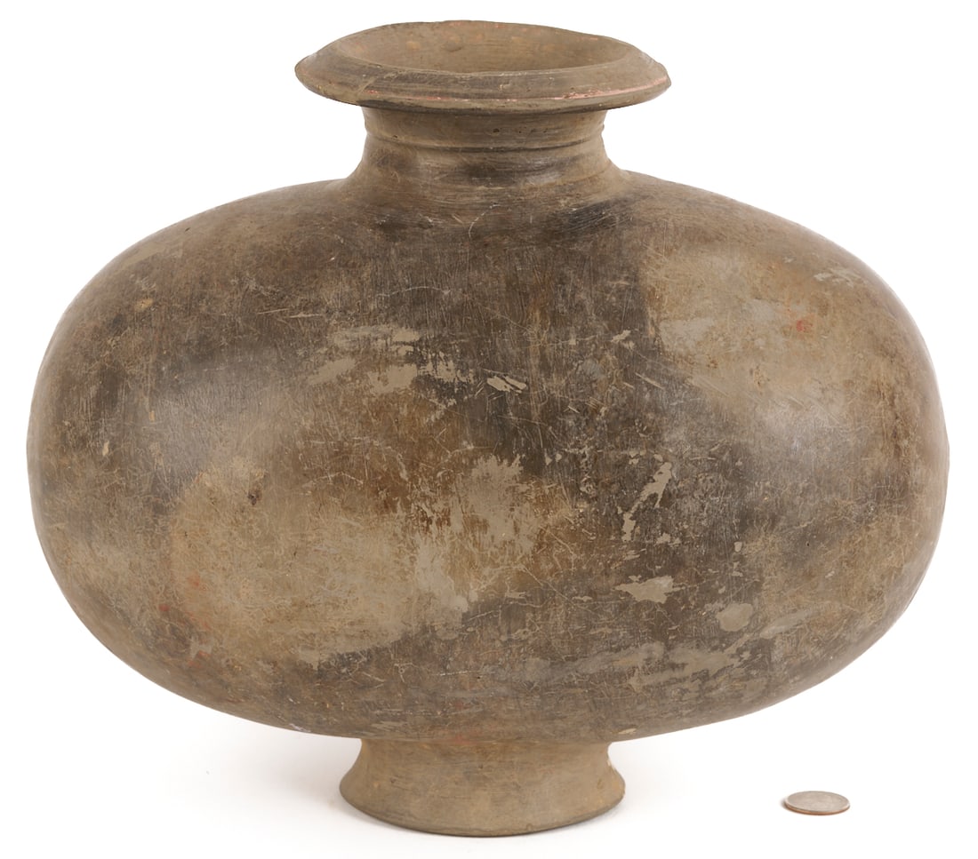 Chinese Han Dynasty Pottery Jar (1 of 11)