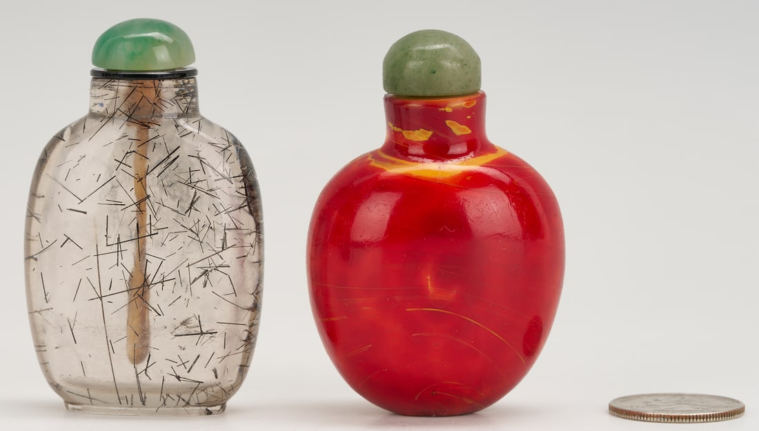 2 Chinese Snuff Bottles: Hair Crystal and Glass Realgar (1 of 10)