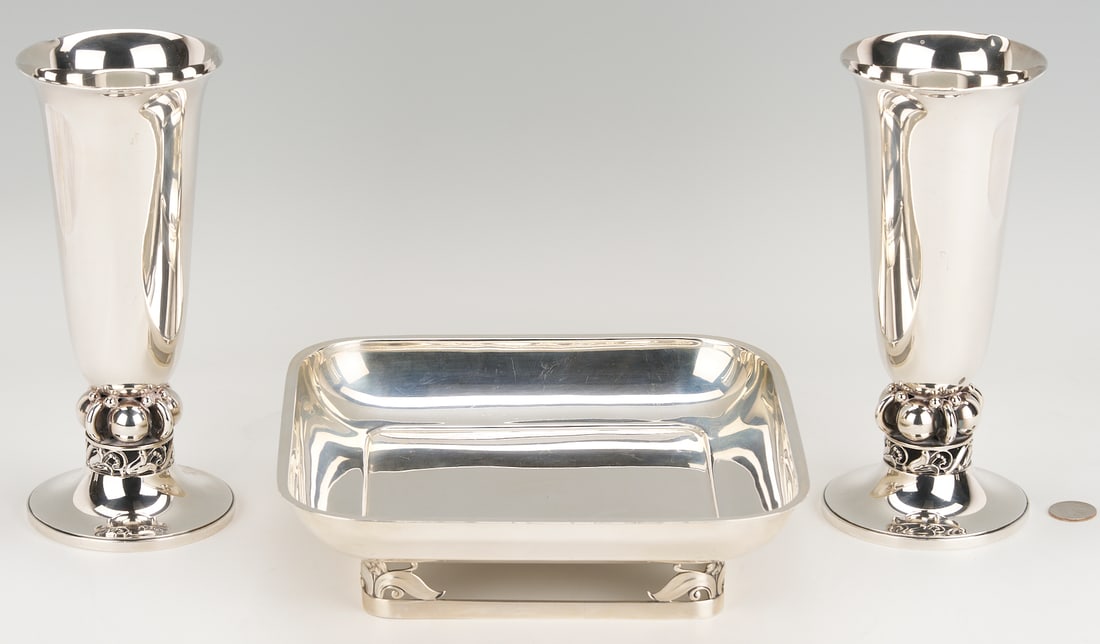 Pr. Sterling La Paglia Vases Plus 1 Gardiner Square Dish (1 of 15)