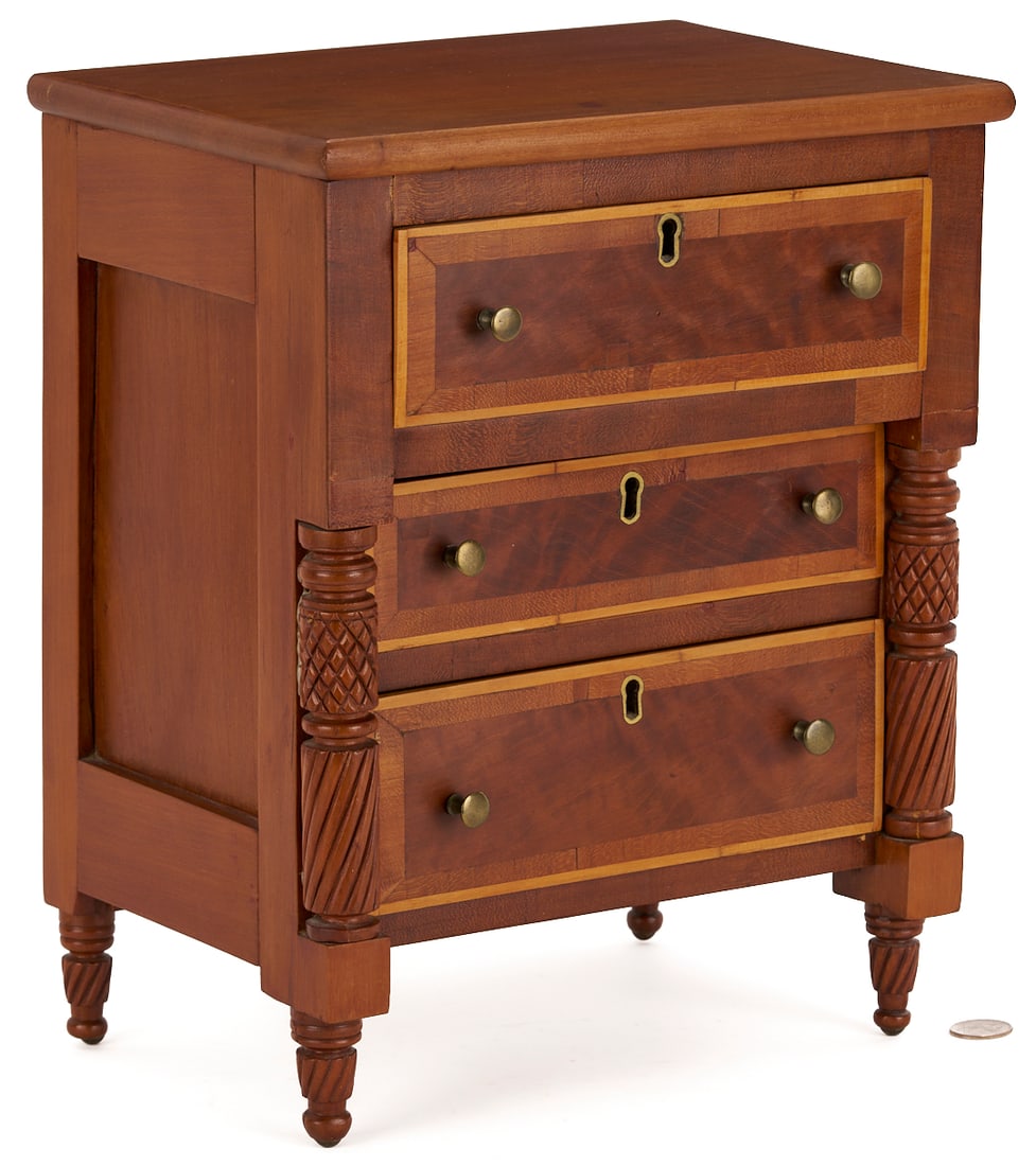 Miniature TN Chest of Drawers, Illus. Art & Mystery of Tennessee Furniture (1 of 19)