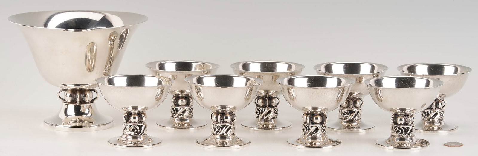 8 International La Paglia Sterling Bowls Plus 1 Durham Bowl (1 of 8)