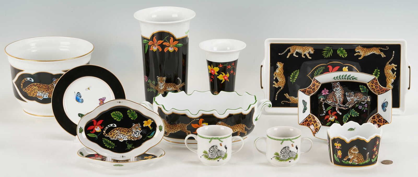 12 Lynn Chase Jaquar Jungle Decorative Porcelain Items (1 of 20)
