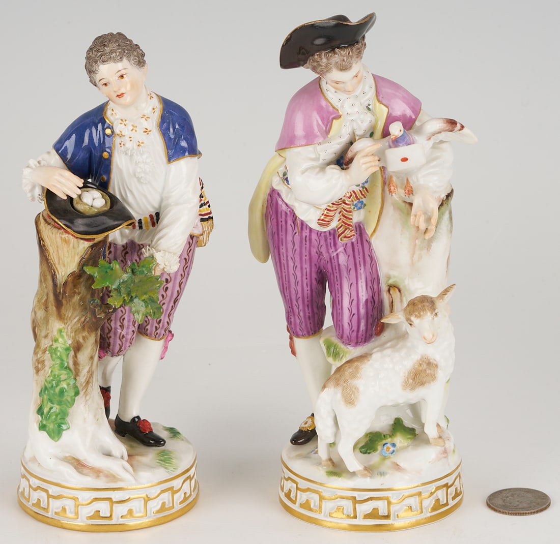 2 Meissen Porcelain Figures, Men with Carrier Pigeon, Eggs (1 of 19)