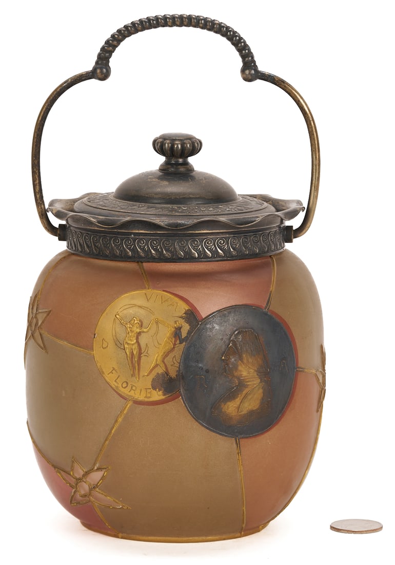 Mt. Washington Royal Flemish Biscuit Jar (1 of 14)