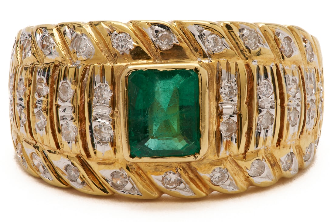 18K Emerald & Diamond Dome Ring (1 of 5)