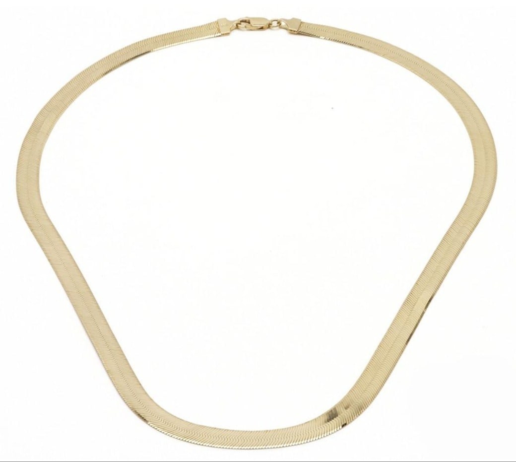 Royal Chain Inc. 14K Herringbone Necklace: Royal Chain Inc, NYC, 14K yellow gold high shine herringbone chain with lobster clasp. Marked RCI and 14K and XRF tests 14K. 20 in. L x 6.8 mm W. 18.41 grams. Additional high-resolution