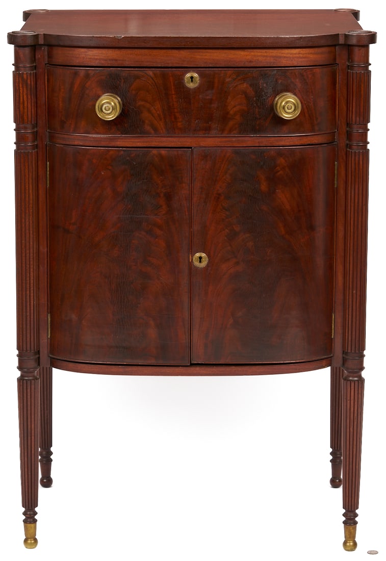 Diminutive Federal Style Bowfront Cabinet (1 of 15)