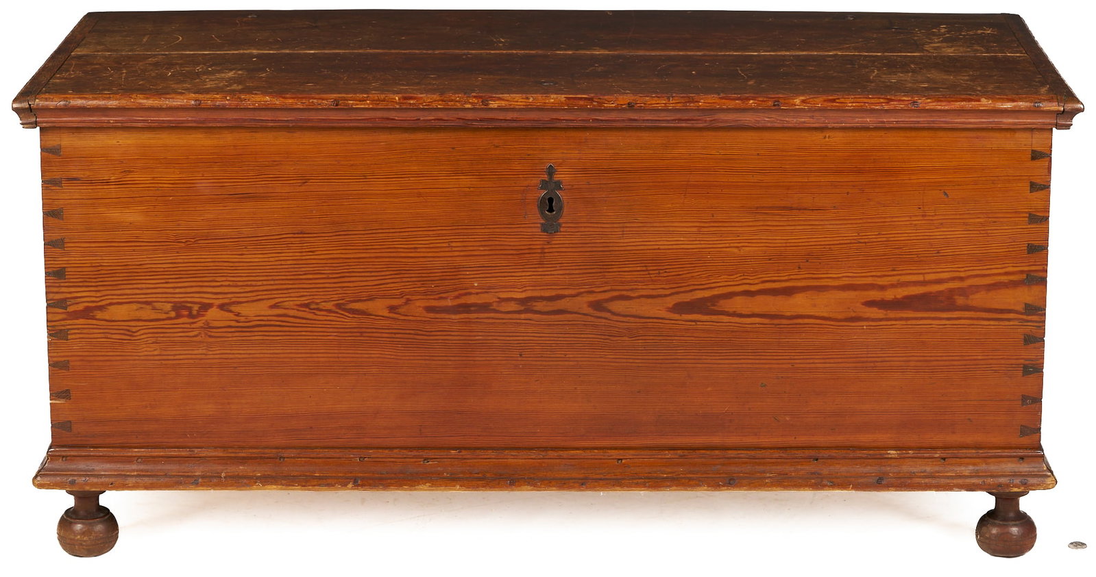 South Carolina Yellow Pine Blanket Chest w/ Turned Feet (1 of 14)