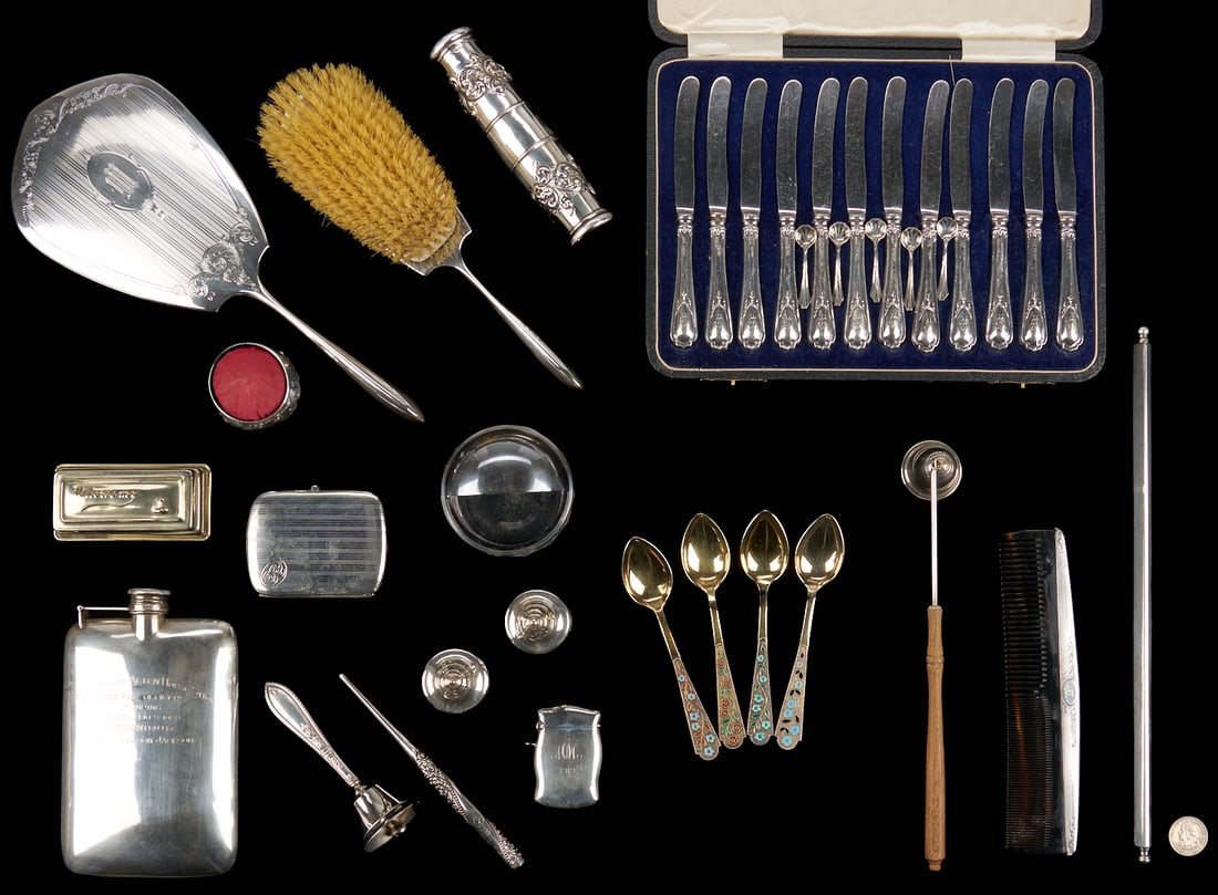 37 pcs Silver Accessories and Flatware incl. Flask (1 of 16)