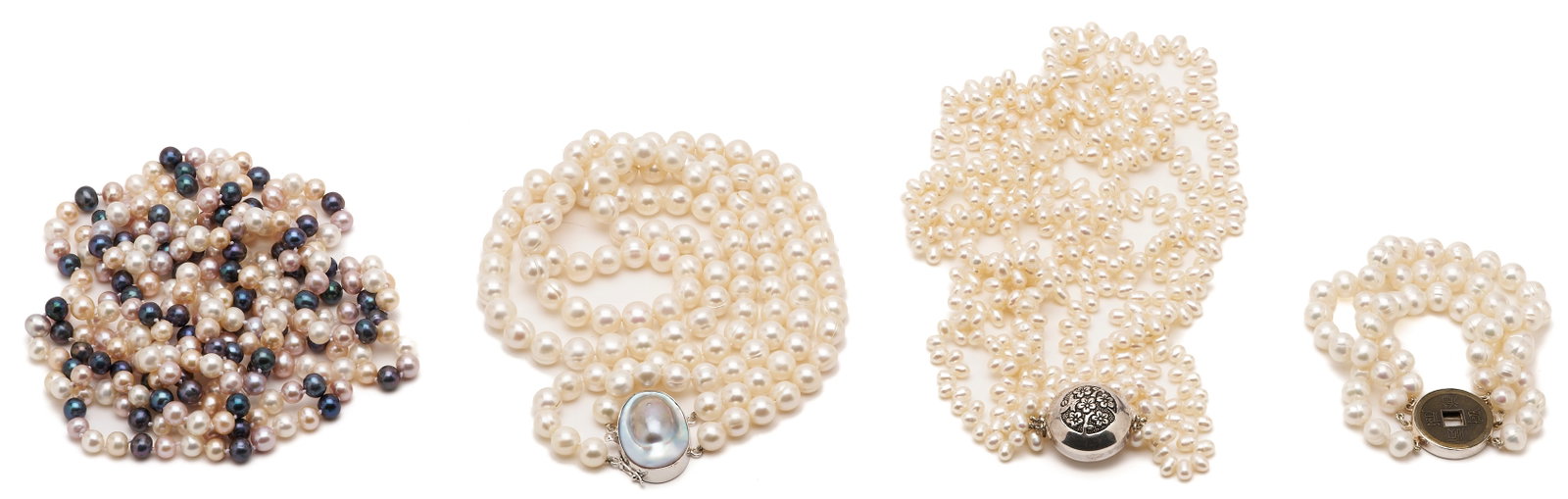 3 Ladies Pearl Necklaces & 1 Pearl Bracelet (1 of 14)