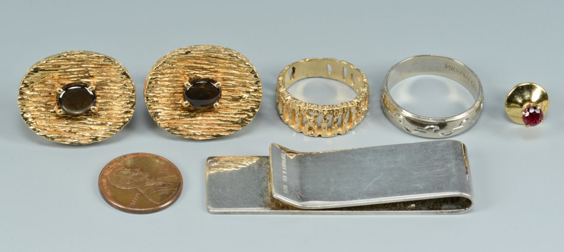 14k and Tiffany Men's Items, 5: 14k and Tiffany gents jewelry and dress items including a pair 14k yellow gold oval cufflinks with smokey quartz, 1" L; 14k yellow gold (tested) openwork ring, size 8; 14k white gold men's wedding ban