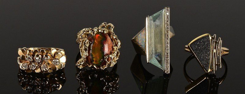 4 Gold and Stone Fashion Rings (1 of 7)