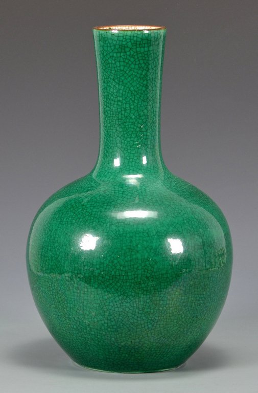 Chinese Green Monochrome Bottle Vase (1 of 9)