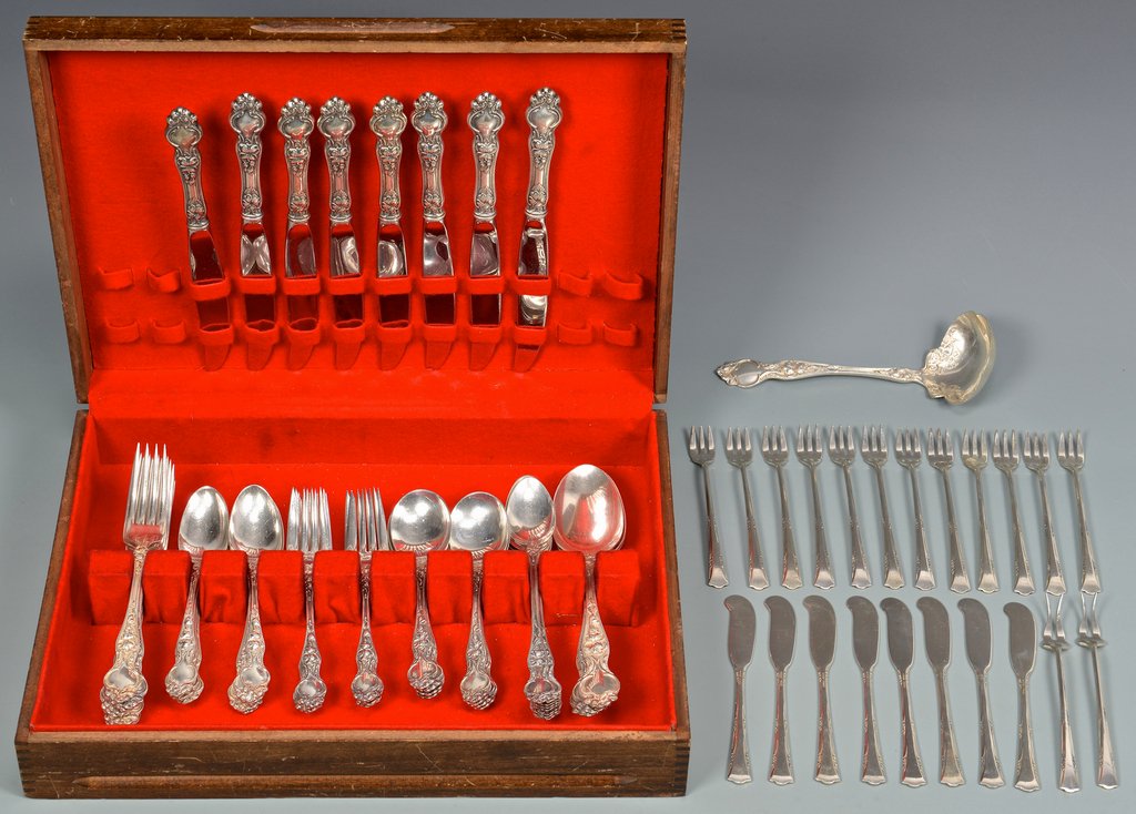 78 pcs. flatware inc. Wallace Violet pattern (1 of 10)