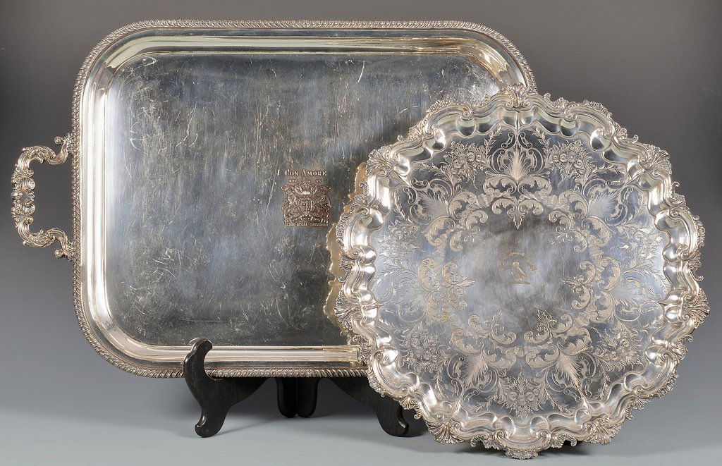 2 Silverplated Platters with Crests (1 of 9)