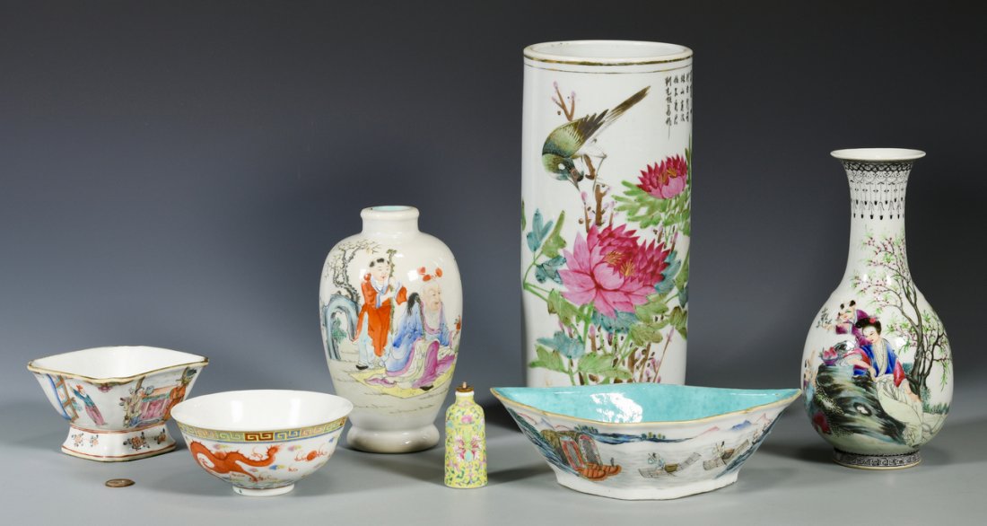 Group of Chinese Porcelain , 7 total pcs. (1 of 10)