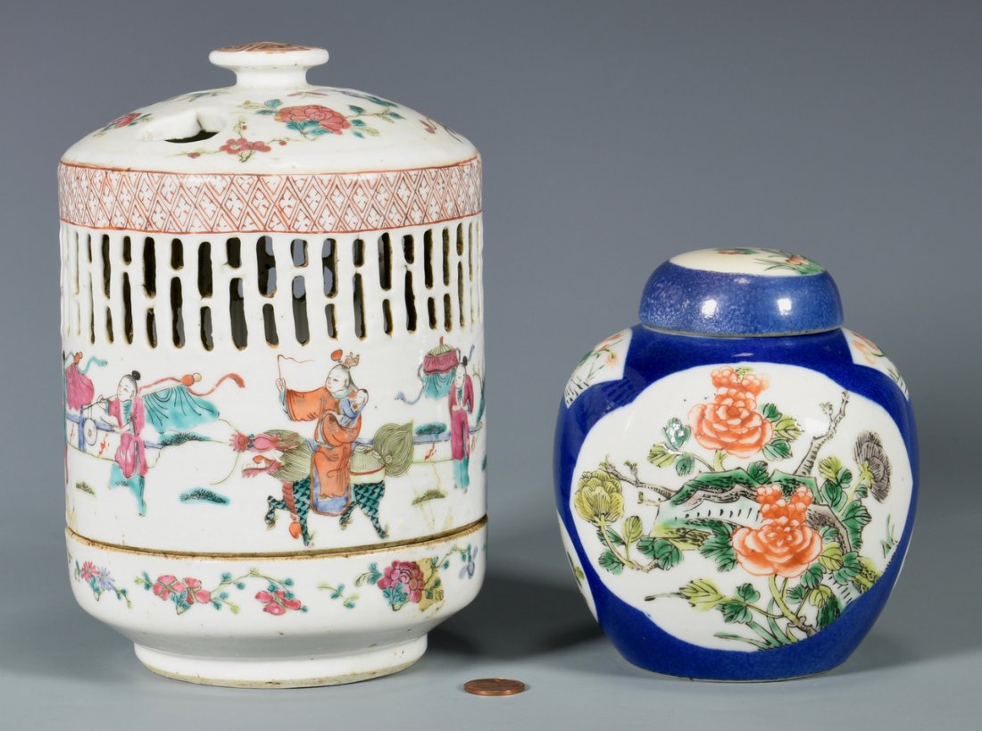 2 Chinese Porcelain Items, incl. Lantern (1 of 10)