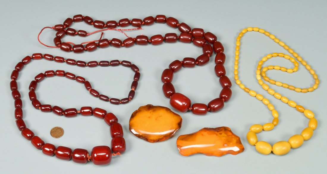 Grouping of Amber type jewelry (1 of 8)