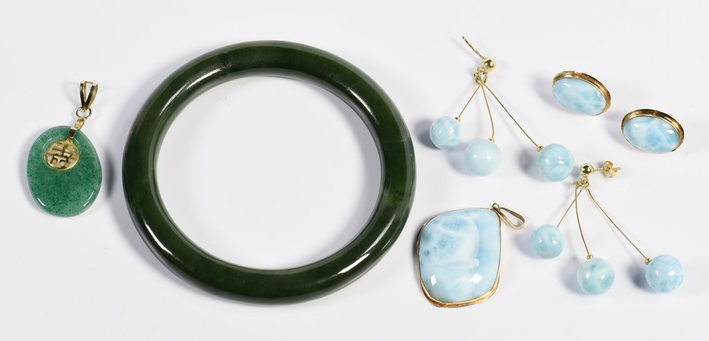 Group of Jade and Stone Jewelry (1 of 7)