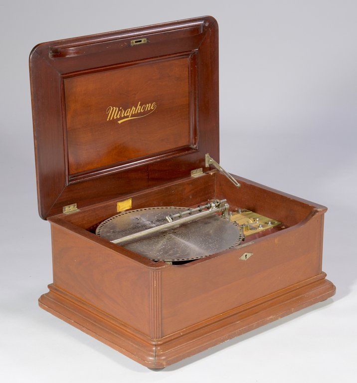 Mira Music Disc Player, 15 1/2" disc (1 of 10)