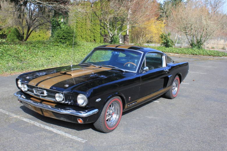 Lucky Collector Car Auctions, WA Auctions & 4 Past Catalogs