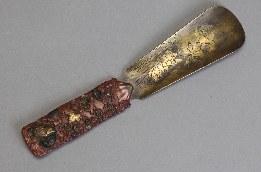 Japanese shoe horn w/ lacquer handle, 19th c. (1 of 6)