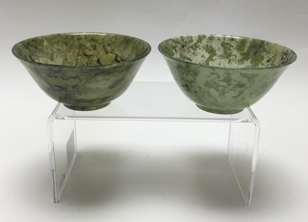 two Chinese spinach jade bowls (1 of 3)