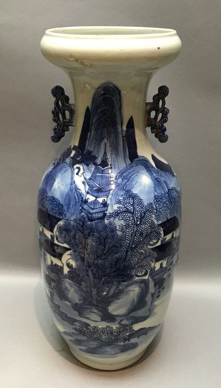 Chinese blue & white vase w/ landscape motif, Qing (1 of 8)
