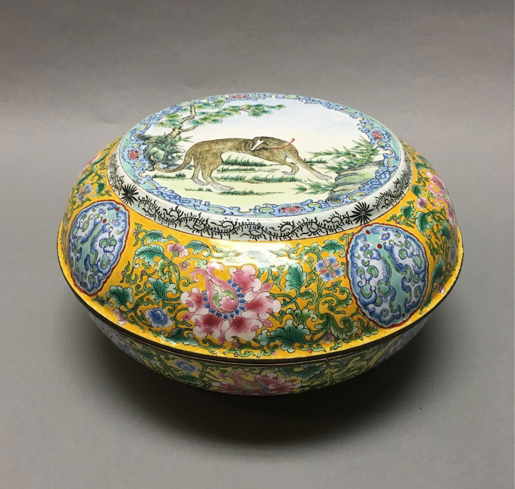 Chinese enamel cover box (1 of 4)
