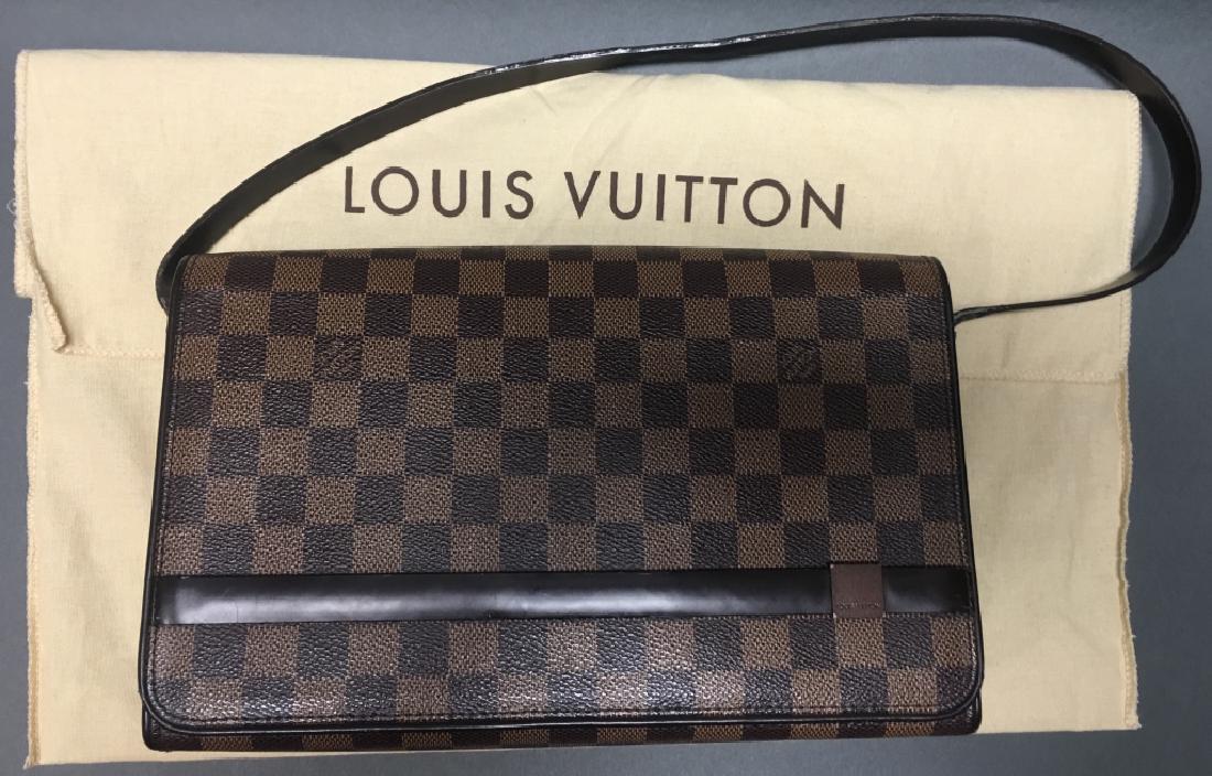 preowned authentic Louis Vuitton shoulder bag (1 of 10)