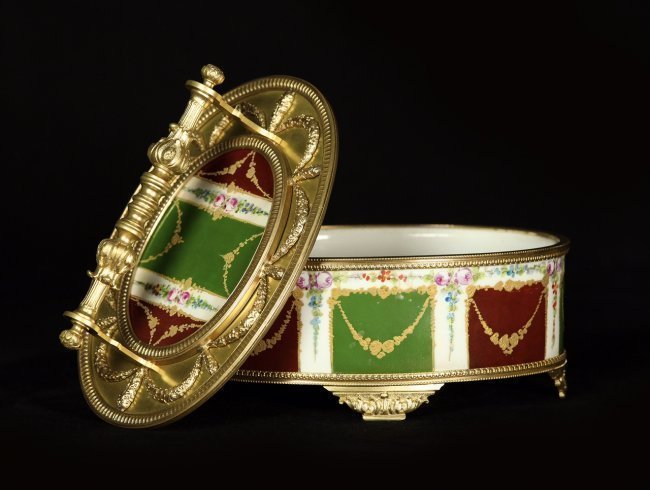 19TH CENTURY DORE BRONZE AND SEVRES STYLE PORCELAIN BOX (1 of 3)