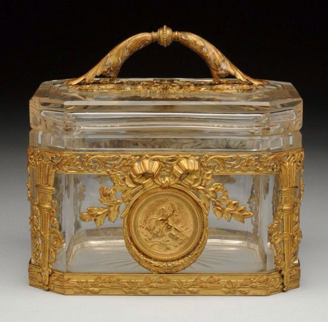 EMPIRE STYLE DORE BRONZE AND BACCARAT GLASS BOX (1 of 2)