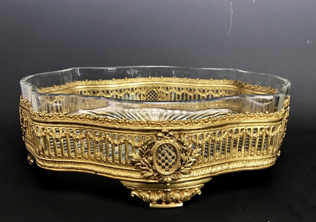 A VERY FINE DORE BRONZE AND BACCARAT GLASS CENTERPIIECE (1 of 3)