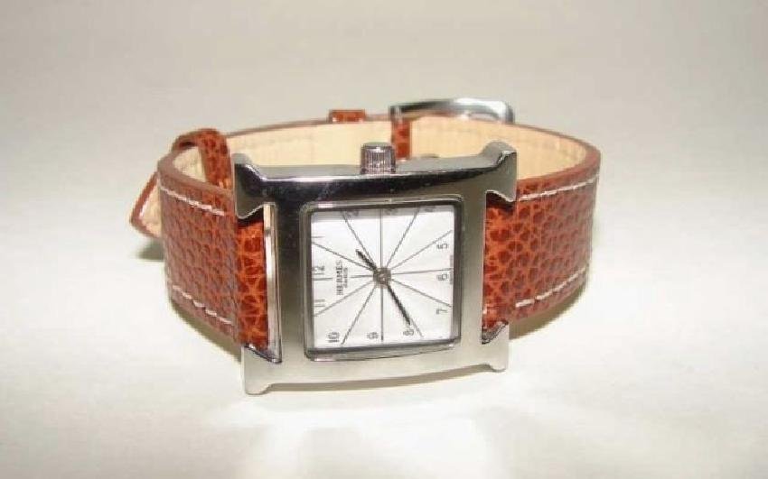 HERMES LADY'S WATCH (1 of 3)